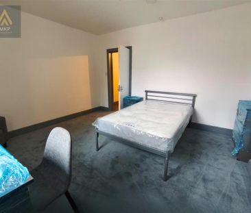 5 bedroom terraced house to rent - Photo 6