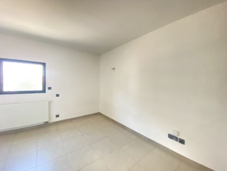 Location Appartement 1 pièce 18m² TROYES 10000 - Photo 2
