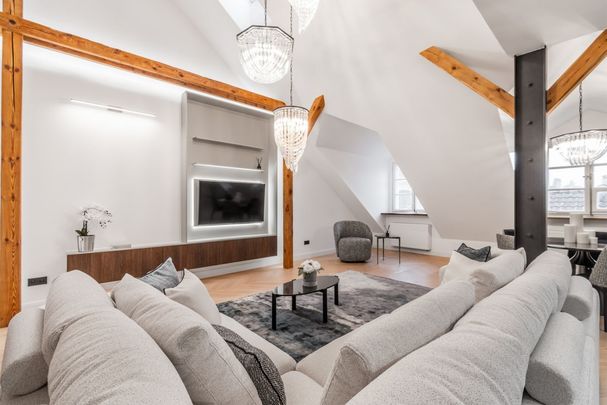 Niepowtarzalny Apartament z poddaszem na Starówce 129.3 m² - Photo 1
