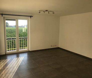 Appartement te huur - foto 2
