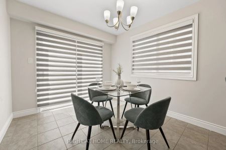 80 Chrysler Crescent #Upper - Photo 2