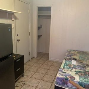 Chambre à louer - Photo 2