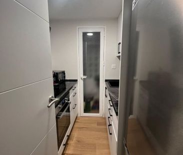 Apartamento de alquiler en Centro - Sagrario - Photo 1