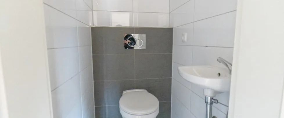 Renovierte ca. 85m² große 3-Zimmer-Wohnung mit Balkon in Südwest-Ausrichtung in Hagen Hohenlimburg - Photo 1