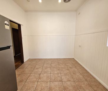 47 Tooronga Road, Malvern East VIC 3145 - House For Rent | Domain - Photo 3