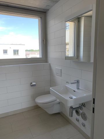 Wohnung mit Weitsicht und grosser Dachterrasse - Photo 4