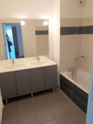Location Appartement 3 pièces 68m² TOULOUSE 31200 - Photo 3