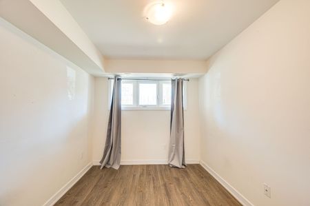 For Lease - 100 Parrotta Drive Unit# 85, Toronto, Ontario - Photo 5