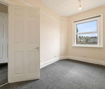 Upper Tooting Road, London, SW17 - Photo 2