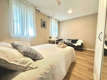 Avenida de Palomeras, Madrid, Community of Madrid 28018 - Photo 5