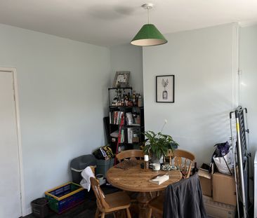 2 Bed Terraced House, Sevier Street, BS2 - Photo 5