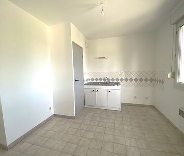 BELIGNEUX – Appartement 2 pièces 63.09m² - Photo 1
