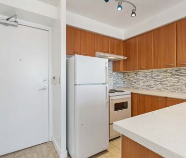 For Lease - 38 Lee Centre Drive Unit# 2910, Toronto, Ontario - Photo 6