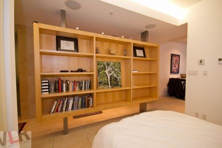 Loft in Downtown Vancouver, BC - Photo 5