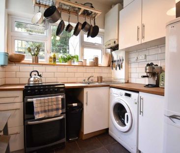 ** DOG FRIENDLY** Ocean present this one bedroom flat with patio ga... - Photo 4