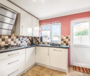 Hazell Way, Stoke Poges, Buckinghamshire,SL2 - Photo 3