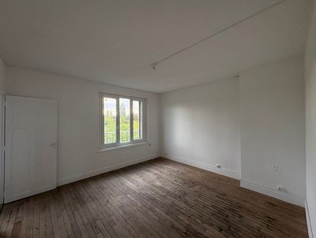 APPARTEMENT 2 PIÈCE(S) 48 m² - CHARLEVILLE-MÉZIÈRES - Photo 4