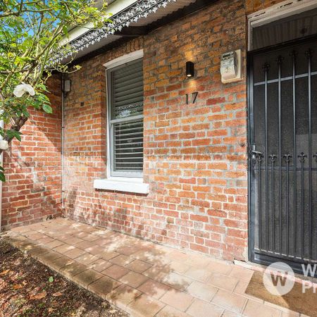 17 Clarence St, Flemington - Photo 3