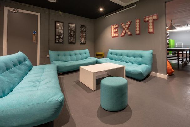 1 bedroom private hall to rent - Photo 1