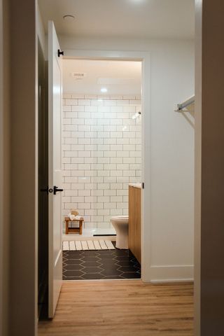 Azure Westboro - Photo 3