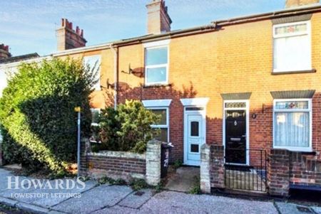 3 bedroom terraced house to rent - Photo 5
