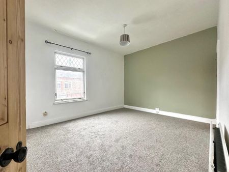 2 bedroom terraced house to rent - Photo 5