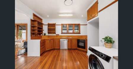 🏡 Private Rooms in rooming house / Last Room for Rent / $400 per week / Furnished / All utilities Included - Photo 4