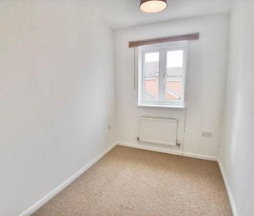 3 bedroom semi-detached house to rent - Photo 3