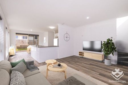 NEWLY RENOVATED HOME! - Photo 2