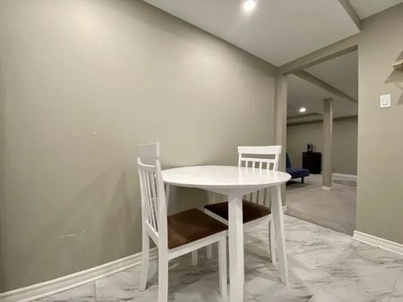 427 Main Street - 1 - Photo 2