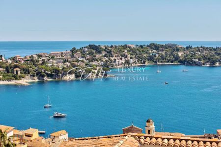 une villa de Villa fraîchement rénovée située dans la superbe ville de Villfranche sur mer - Photo 3