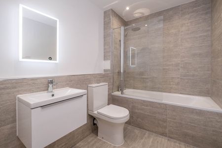 Lakeside Close - Photo 4