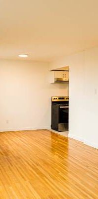 1 Bedrooms Available October 1st at Queen Anne Place - Pet Friendly! - Photo 1