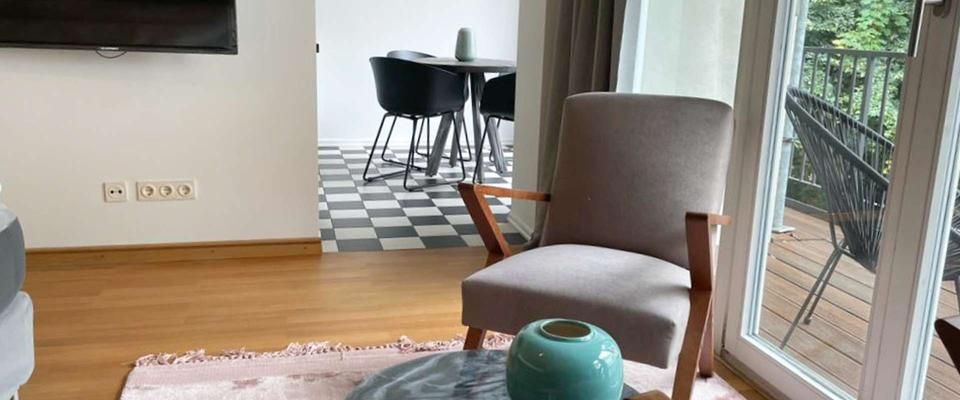 Ready to move in – möblierte Designwohnung mit Südwestbalkon - Photo 1