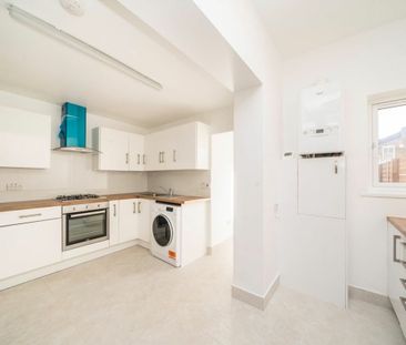 Lyndhurst Way, SE15, London - Photo 4