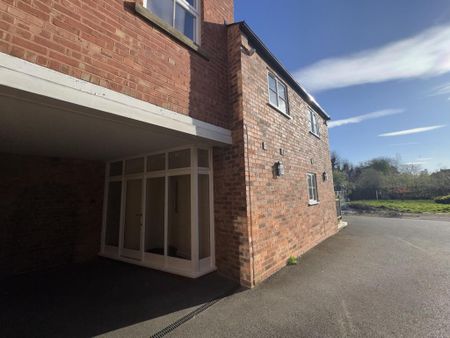 2 bedroom semi-detached house to rent - Photo 2