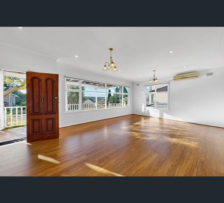 18 Valley View Crescent, North Epping, NSW 2121 - Photo 5
