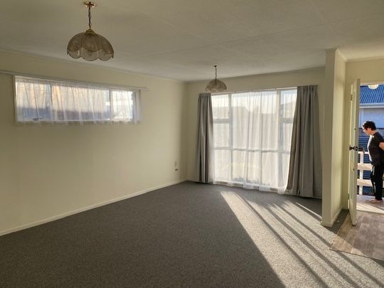 City Centre - 2 Bedrooms - Photo 1