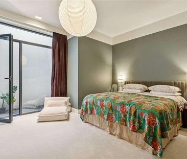 Cheriton Square, London, SW17 - Photo 6