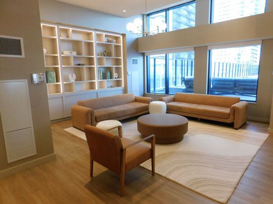 For Lease - 8960 Jane Street Unit# 1805, Vaughan, Ontario - Photo 1