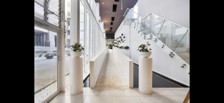 2 Bedroom Furnished Apartment near University - Photo 4