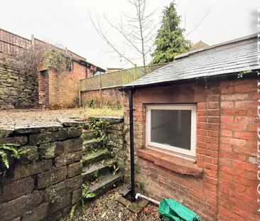 2 bedroom terraced house to rent - Photo 5