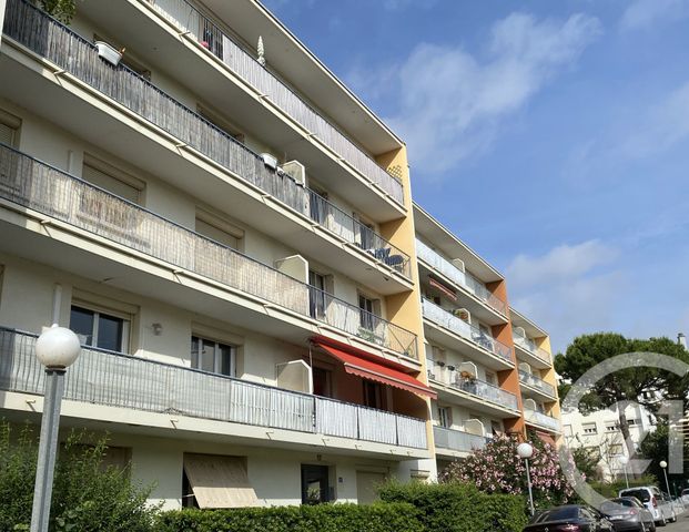 Location Appartement 4 pièces 68m² MONTPELLIER 34000 - Photo 1