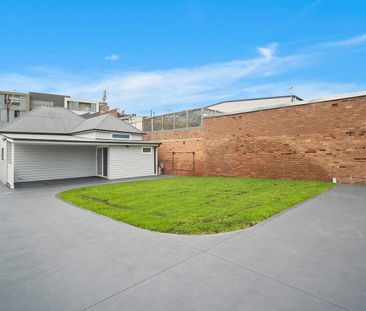 Classic Elegance Meets Coastal Charm - Photo 1