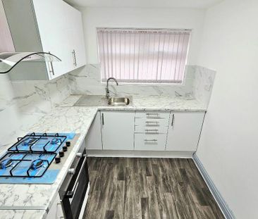 2 bedroom terraced house to rent - Photo 6