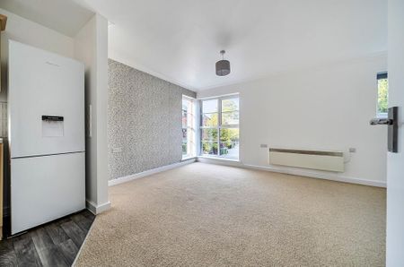 2 bedroom flat to rent - Photo 3