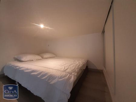 Location Appartement 1 pièce 21m² ST ETIENNE 42000 - Photo 3
