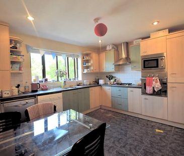 3 Bedroom Semi Detached Valuation - Photo 4