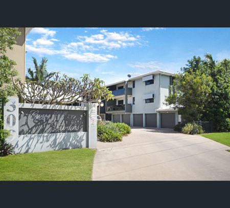 Unit 4/16 Primrose St, North Ward, Qld 4810 - Photo 5
