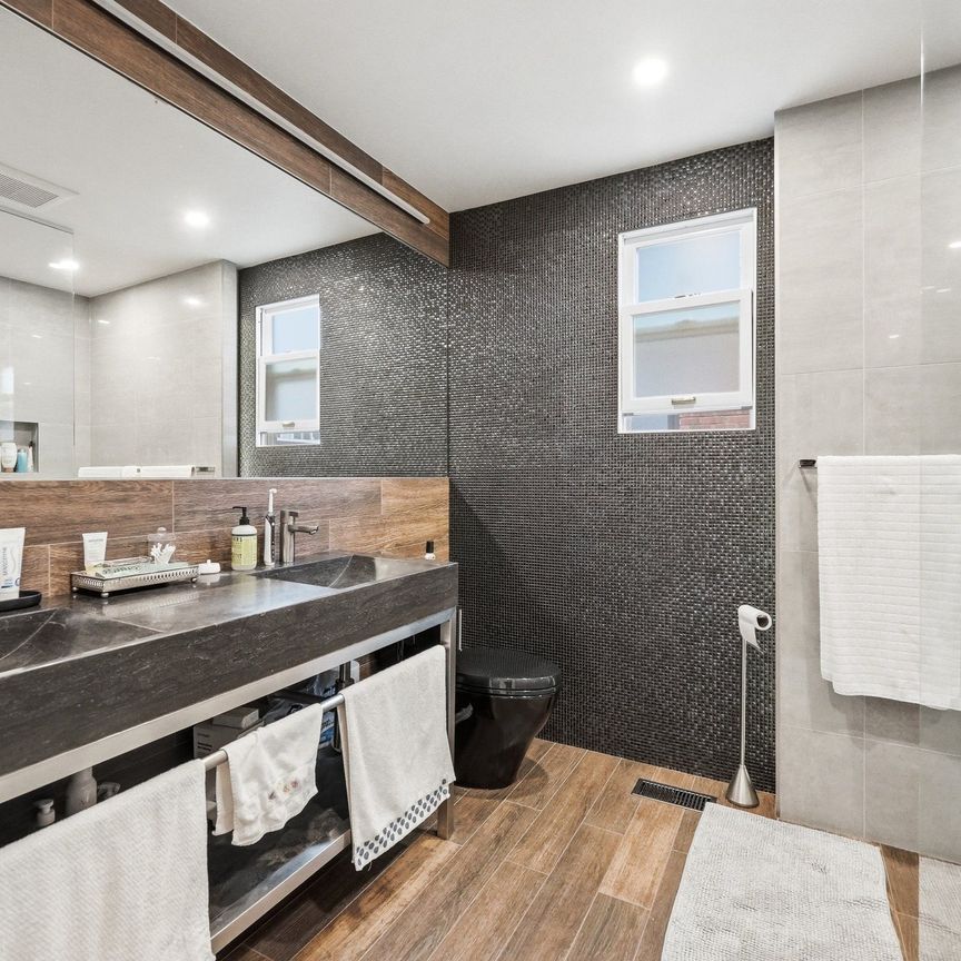 For Lease - 138 Keefer Street, New Edinburgh - Lindenlea, Ontario - Photo 1